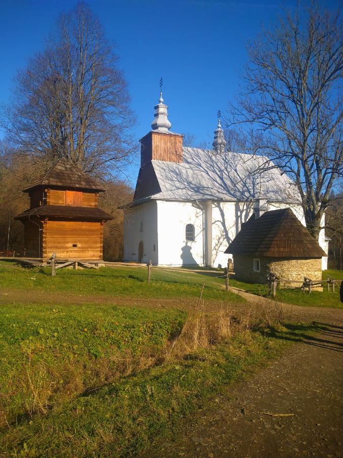 Lesny Dworek 1 Волковыя Экстерьер фото